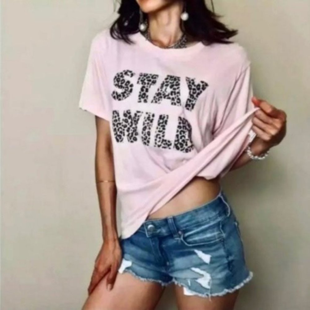 Wildfox Pink Stay Wild Leopard T-Shirt Graphic Soft Casual Size M